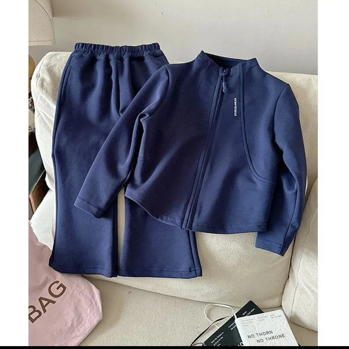 Girls 2-Piece Sports Set- Zipper Jacket and Flared Pants Suit