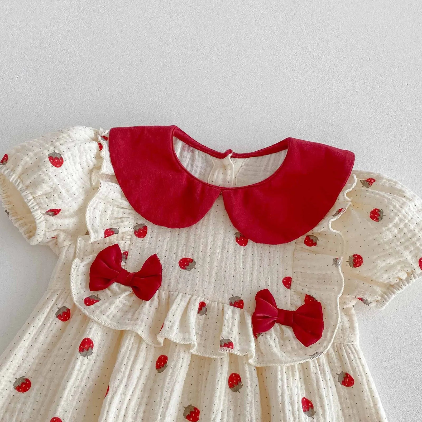 Baby Girl Sweet Strawberry Print Romper