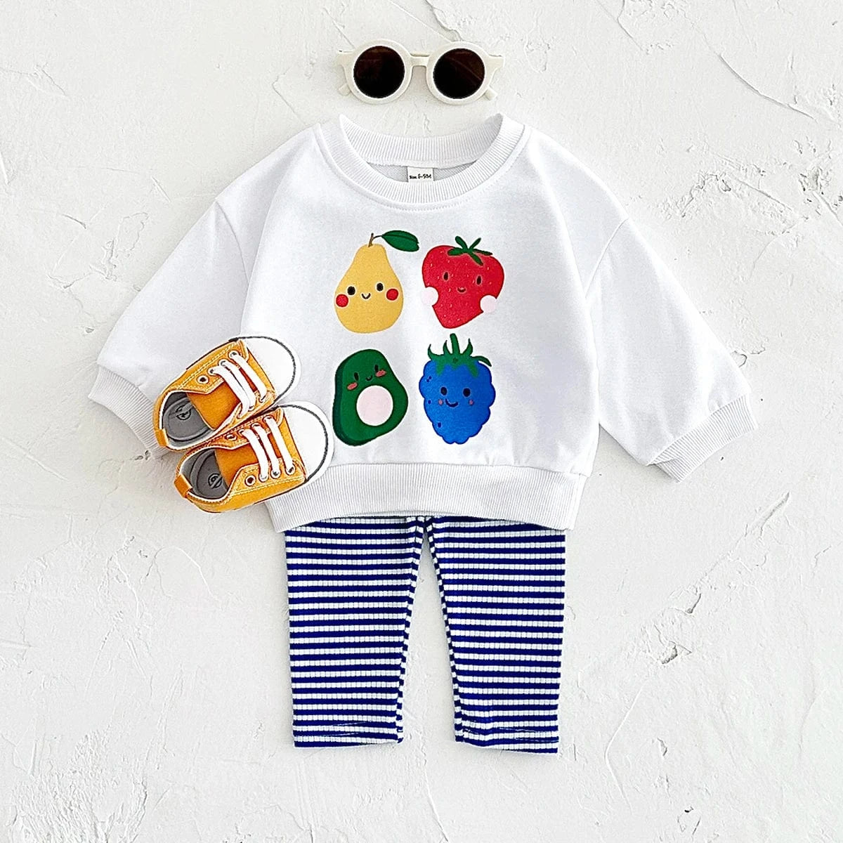 Cute Cartoon Fruit Print Baby Outfit