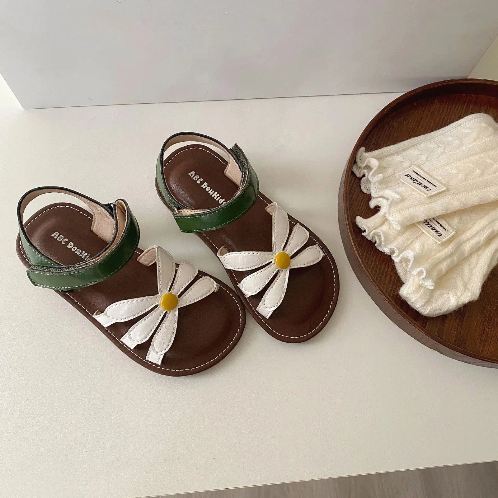 Girl Daisy Sandals