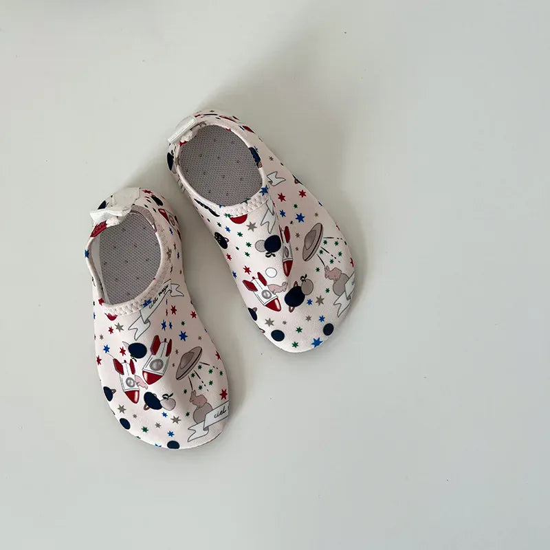 Space Adventure / 24-25 Summer Splash Water Shoes