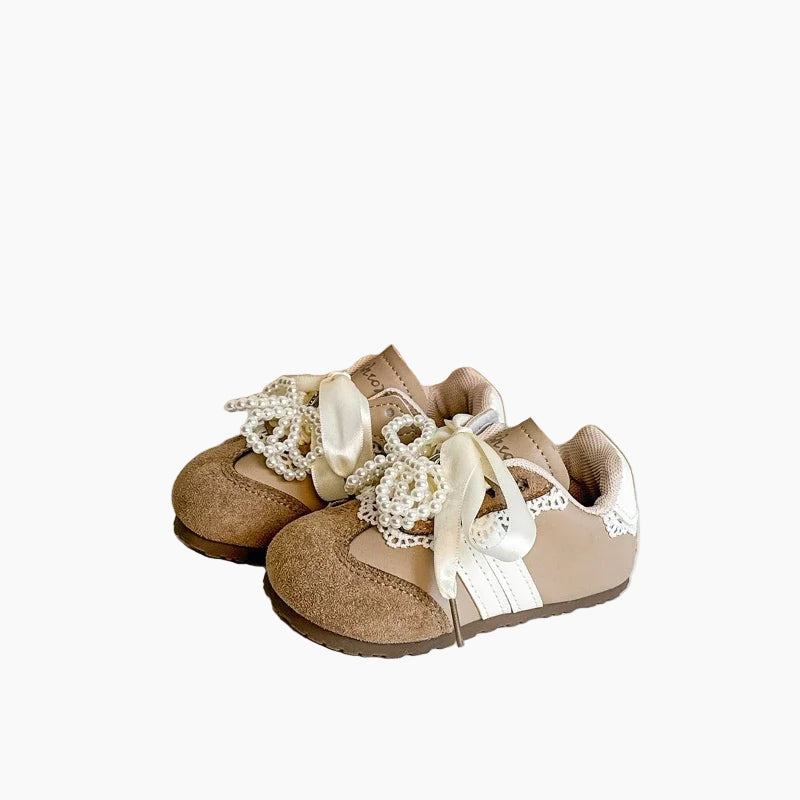 Camel / 15 The Retro Runner Sneakers