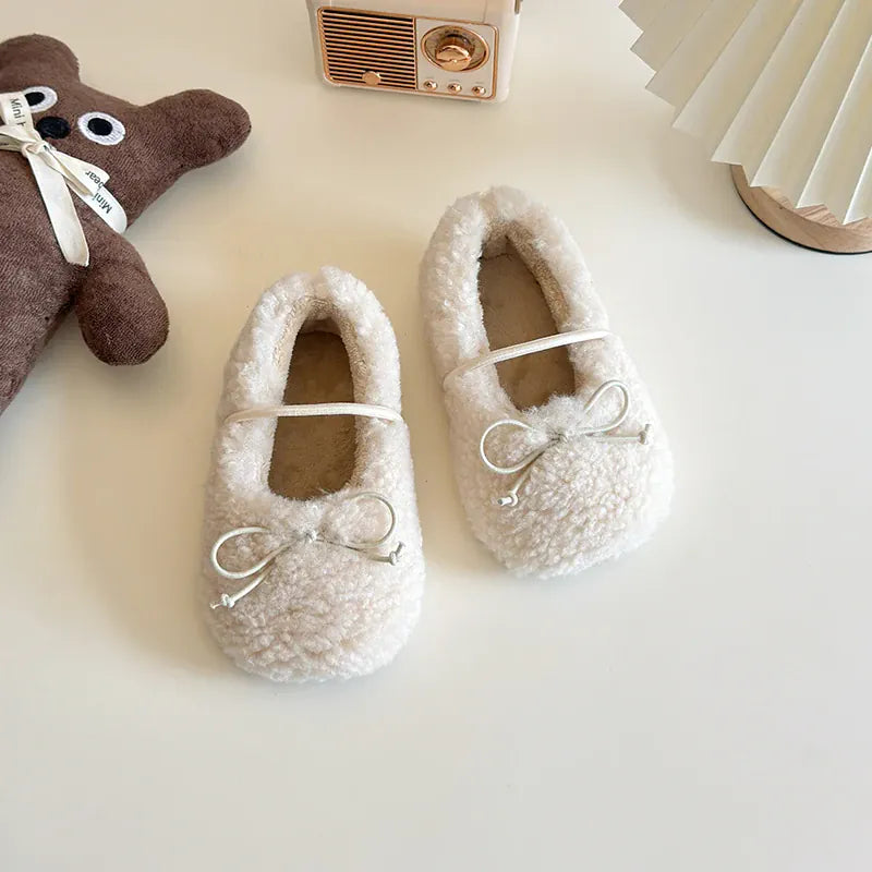 Beige / 21 The Velvet Bow Winter Flats