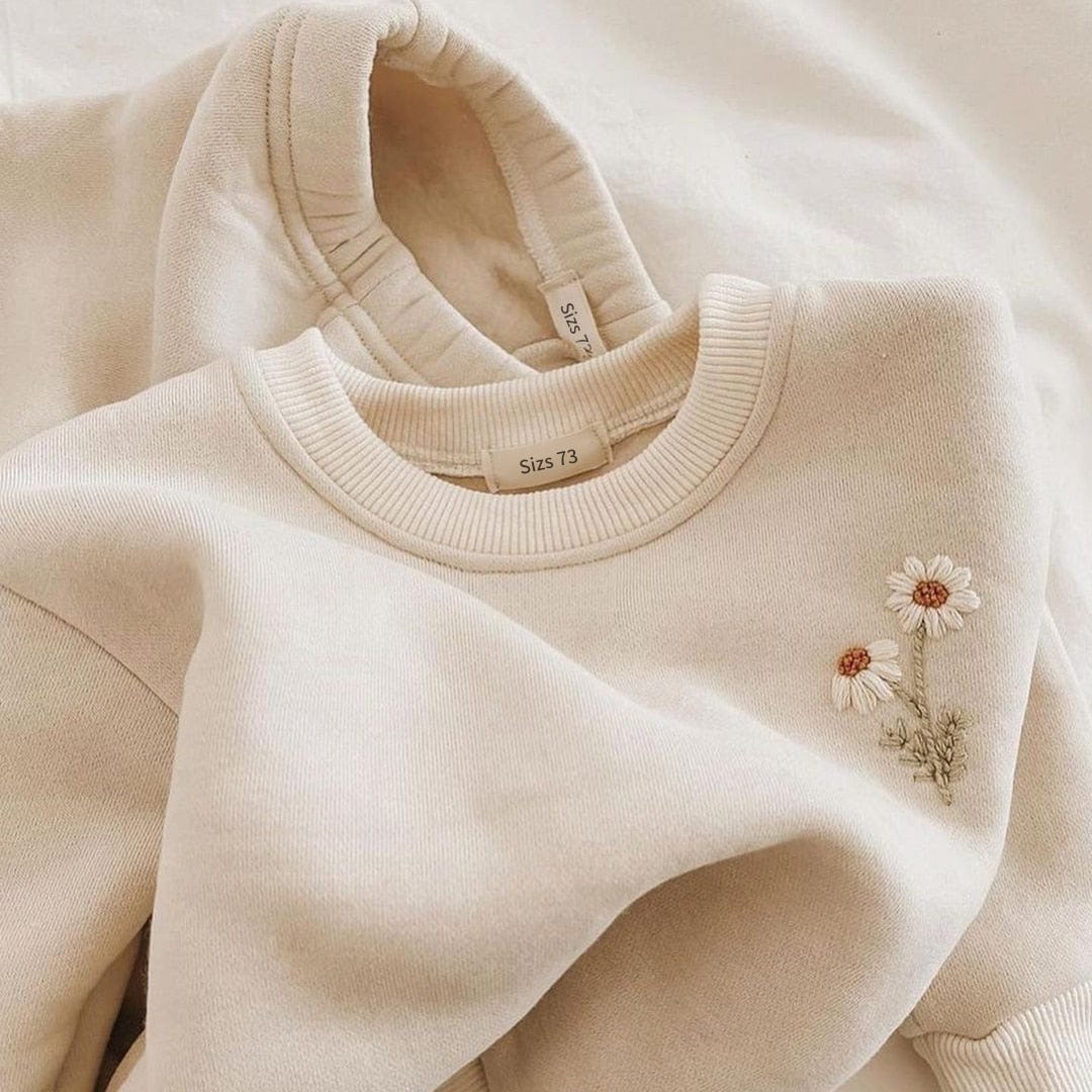 Daisy Pullover Sweatshirt+Jogger Pants
