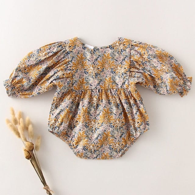 3 / 6-12M 70 Girls Rompers
