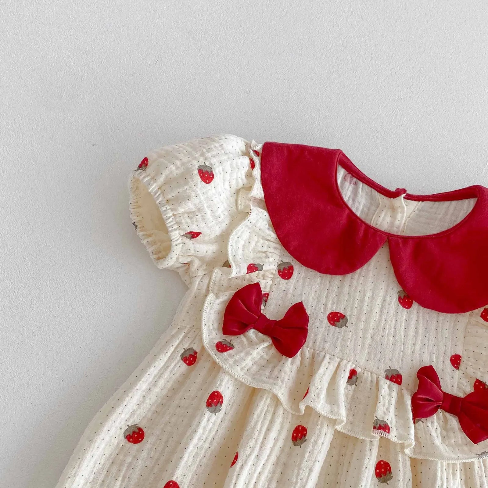 Baby Girl Sweet Strawberry Print Romper