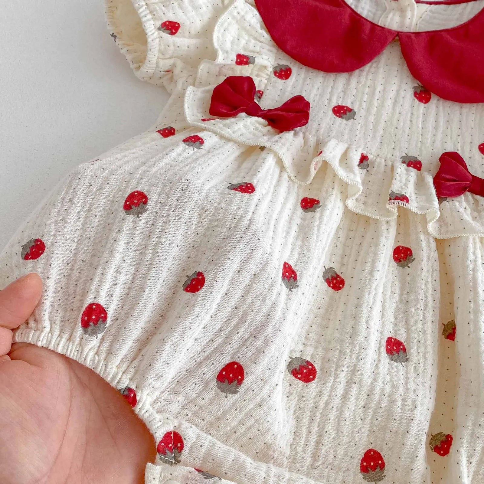Baby Girl Sweet Strawberry Print Romper
