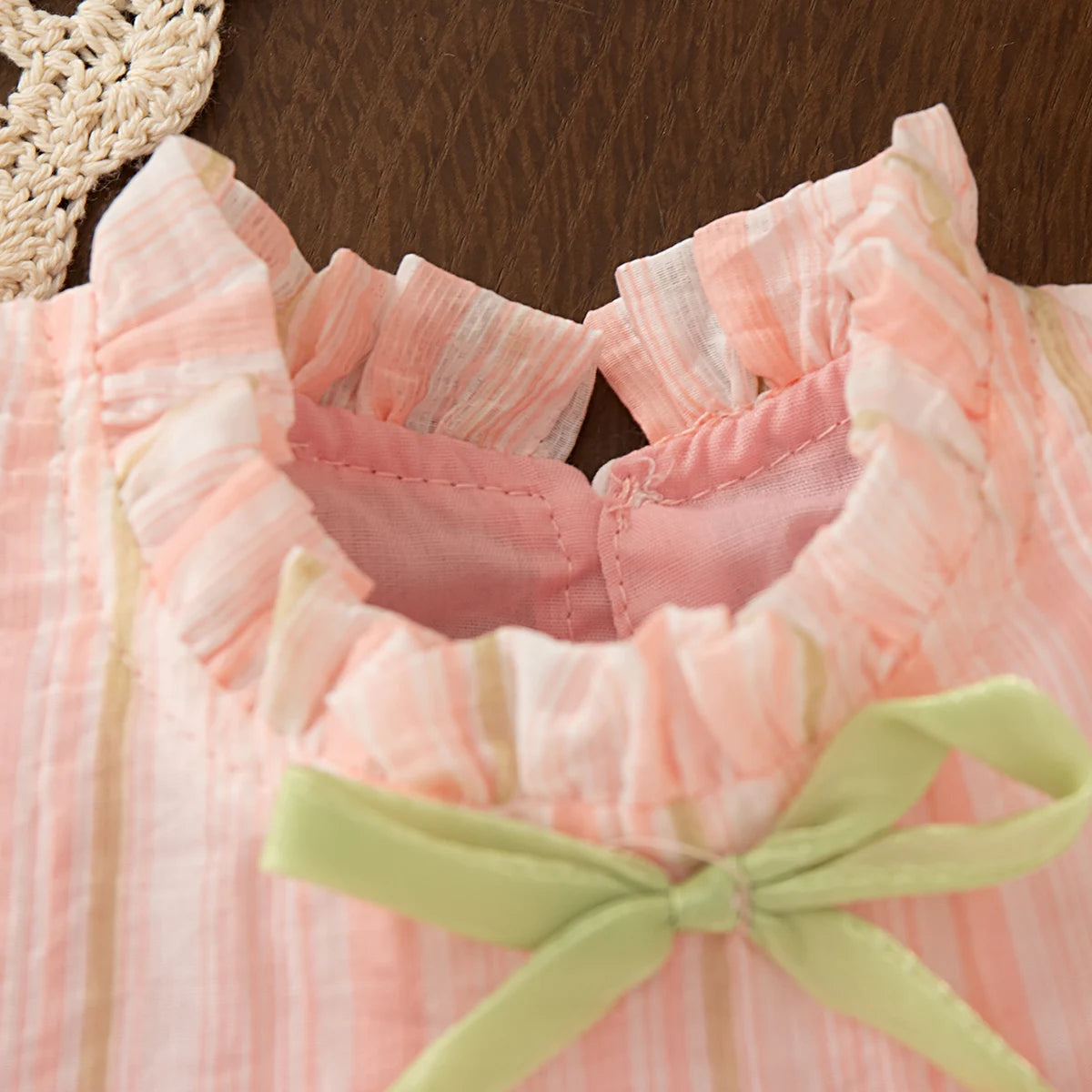 Cute Tulip Fly Sleeve Girl Beach Dress & Hat