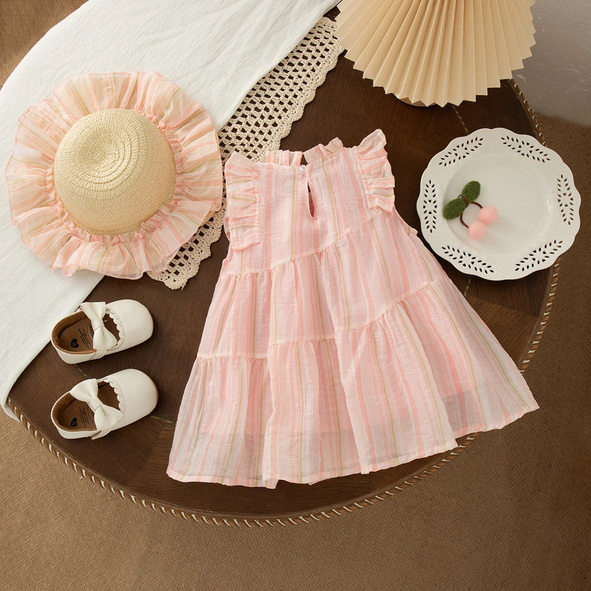 Cute Tulip Fly Sleeve Girl Beach Dress & Hat