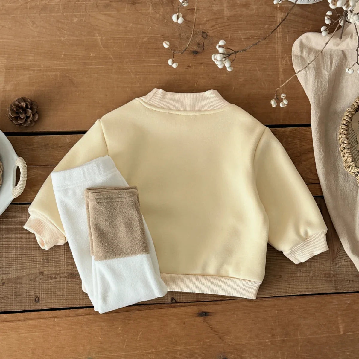Baby & Toddler Casual Embroidered Rabbit Sweatshirt and Pants Set