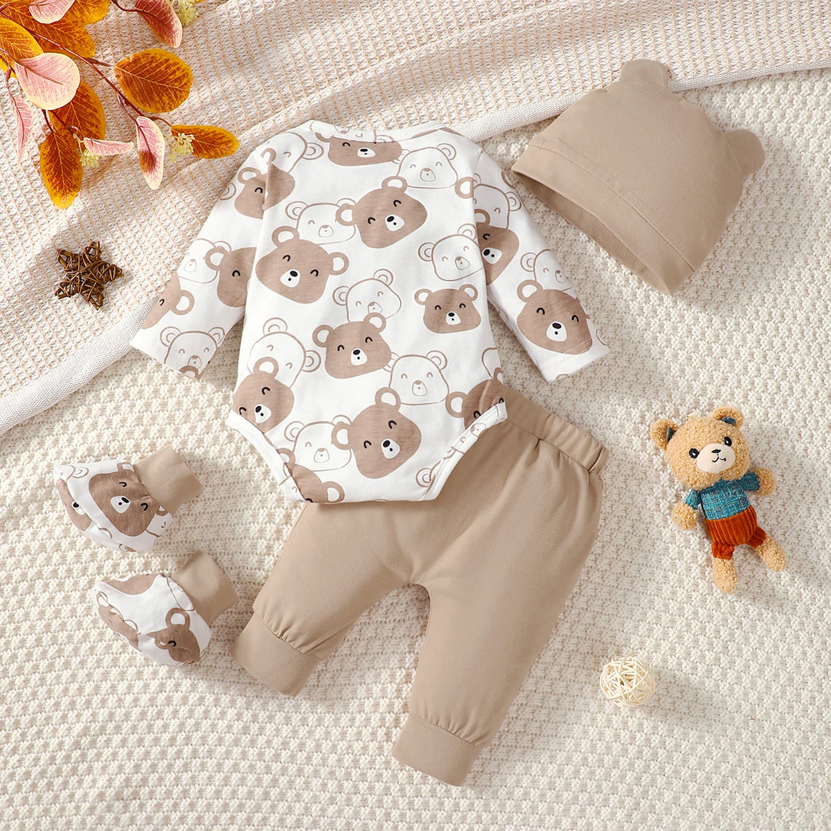 Long Sleeve Bear Baby Bodysuit Set