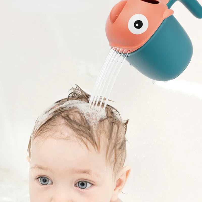 Finley the Fish Bath Rinse Cup