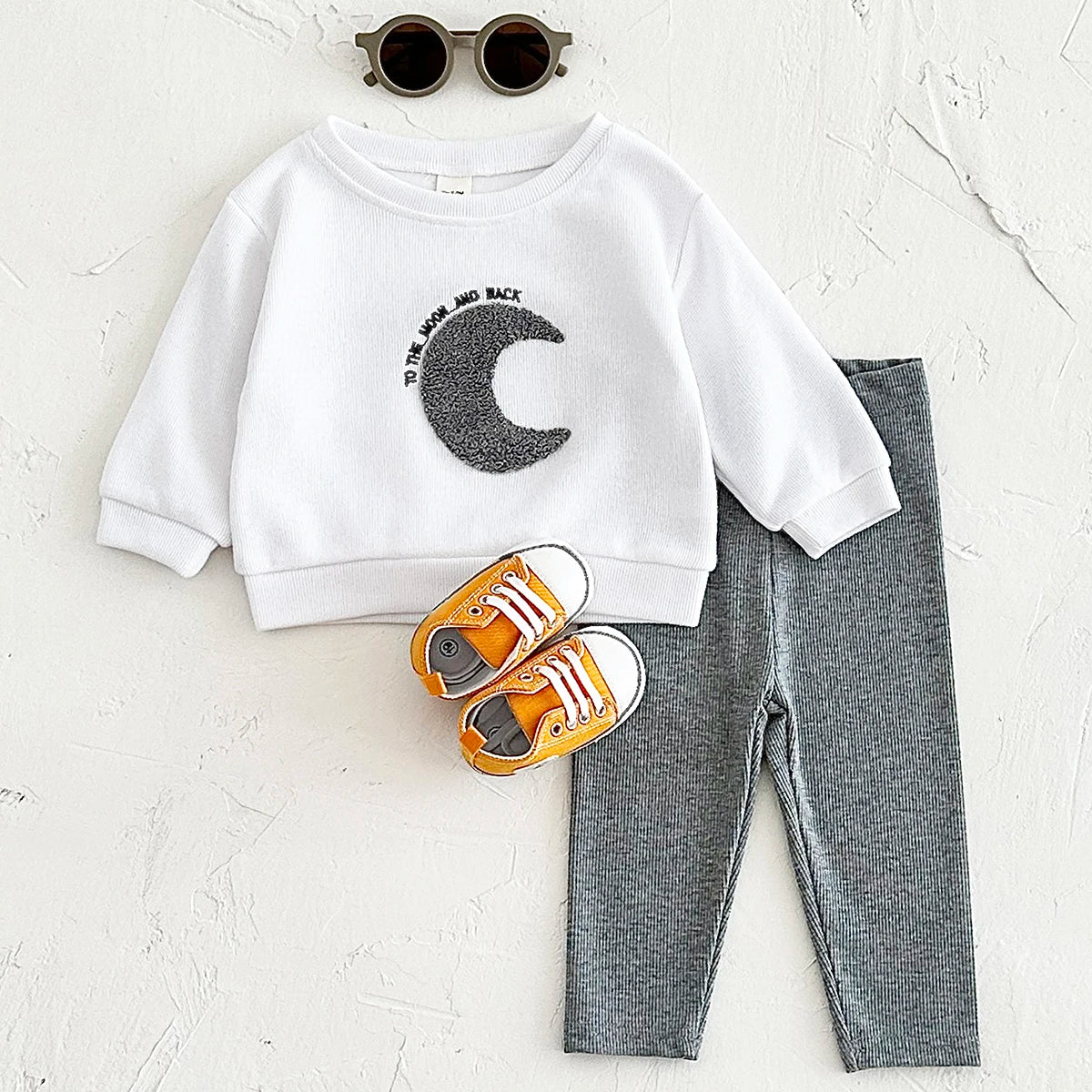 2Ps Long Sleeve Sweatshirt and Pant Set