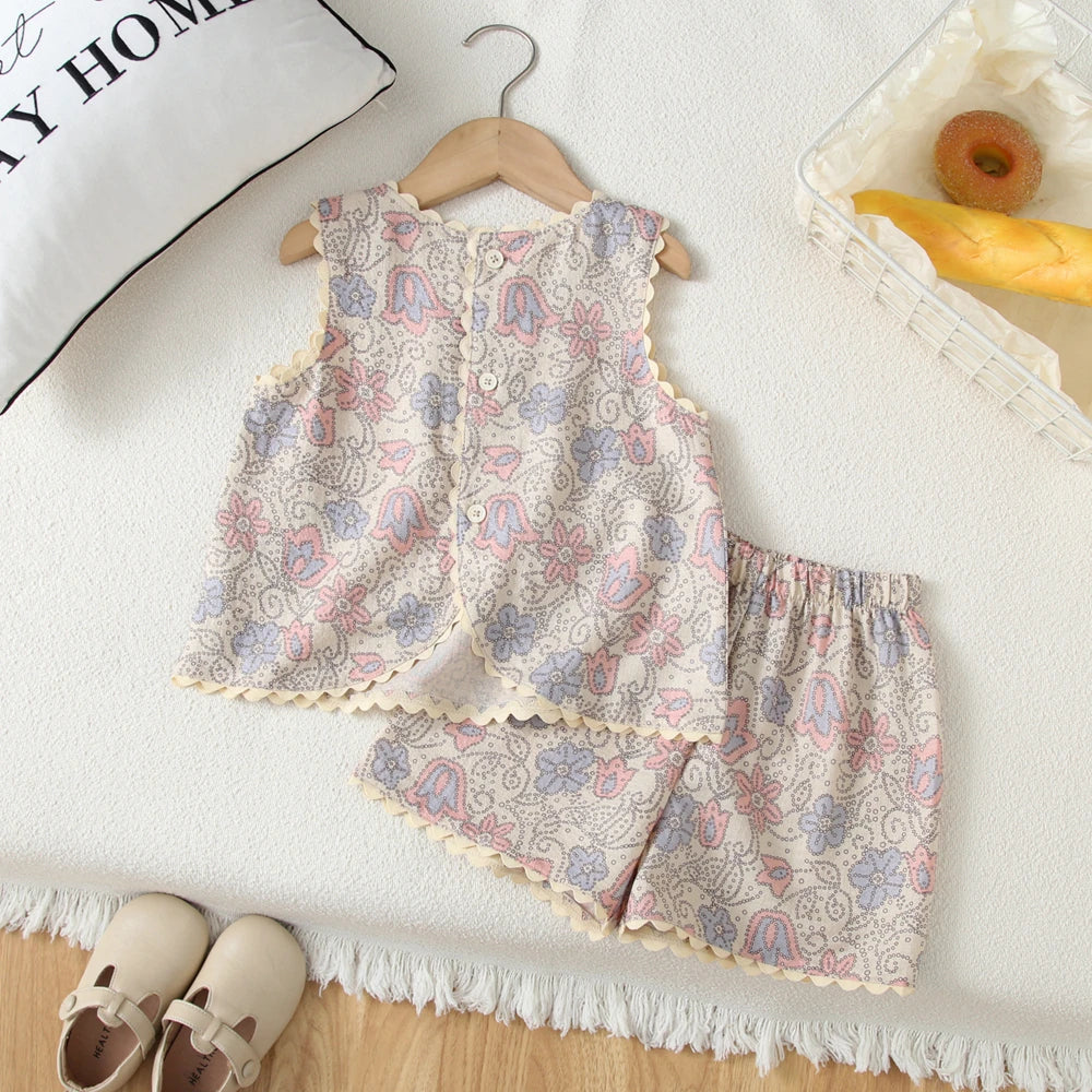Vintage-Style Floral Vest & Shorts Set