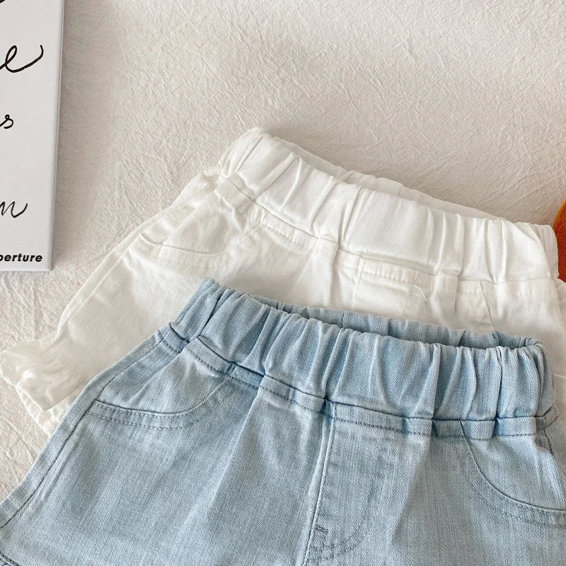 Girls Solid Ruffle Hem Elastic Waist Shorts