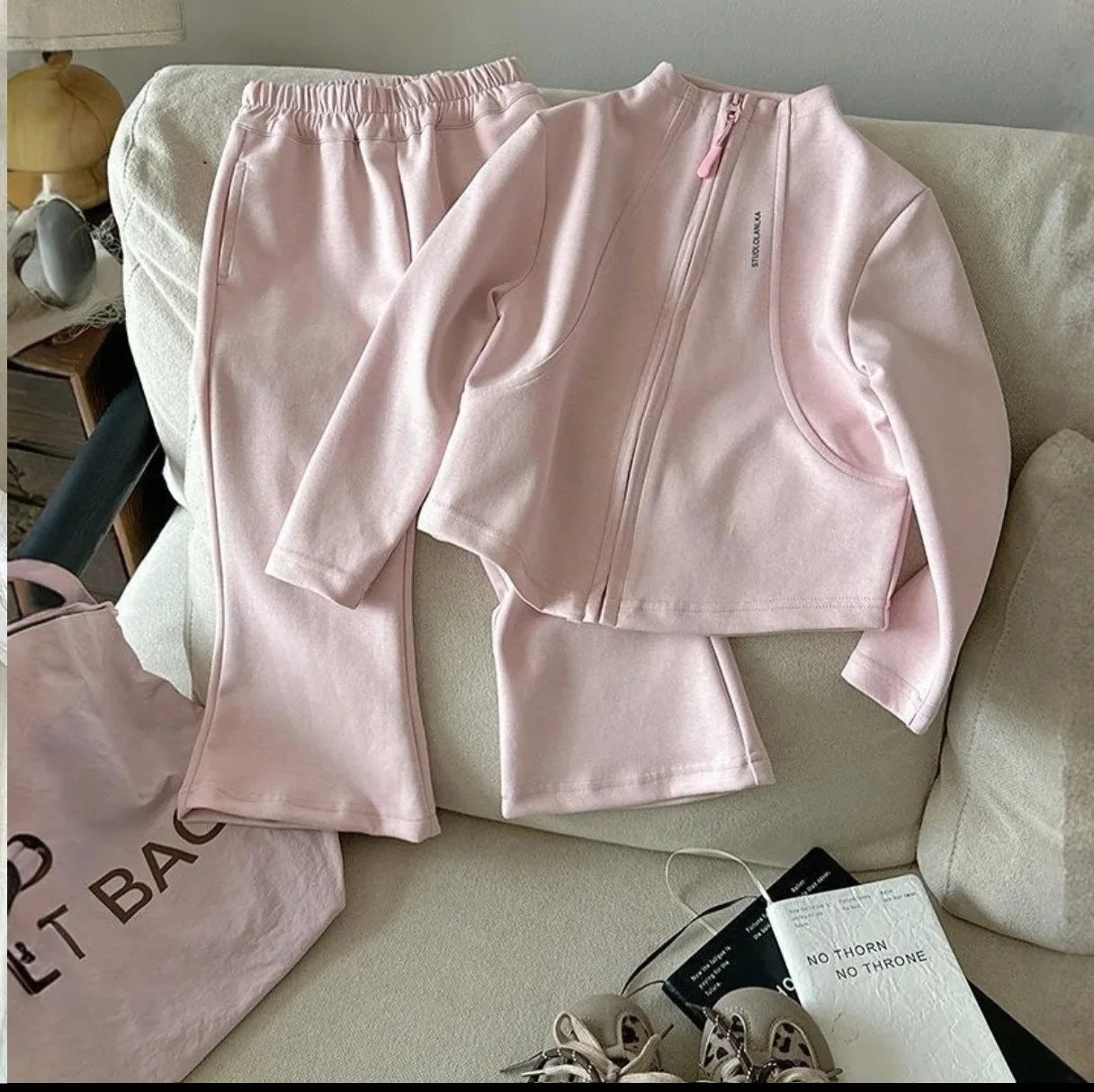 Girls 2-Piece Sports Set- Zipper Jacket and Flared Pants Suit