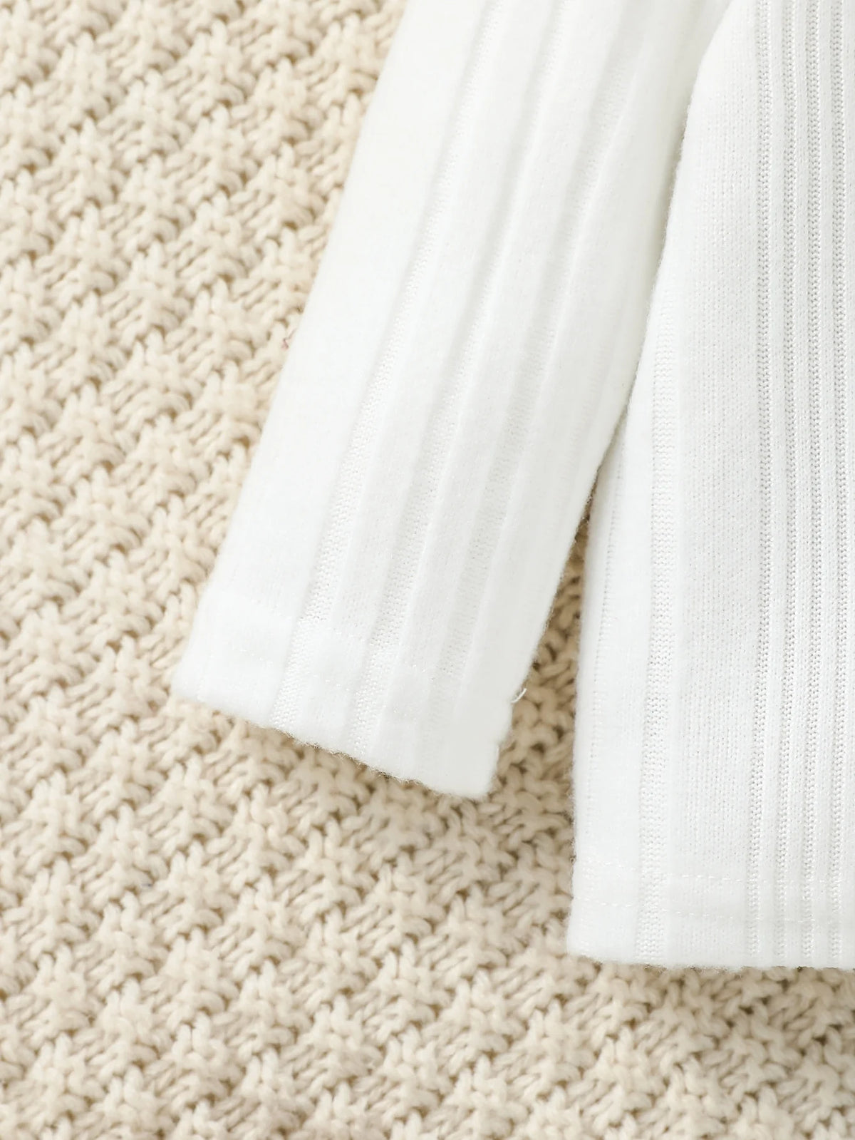 2-Piece Long Sleeve Baby Outfit Set