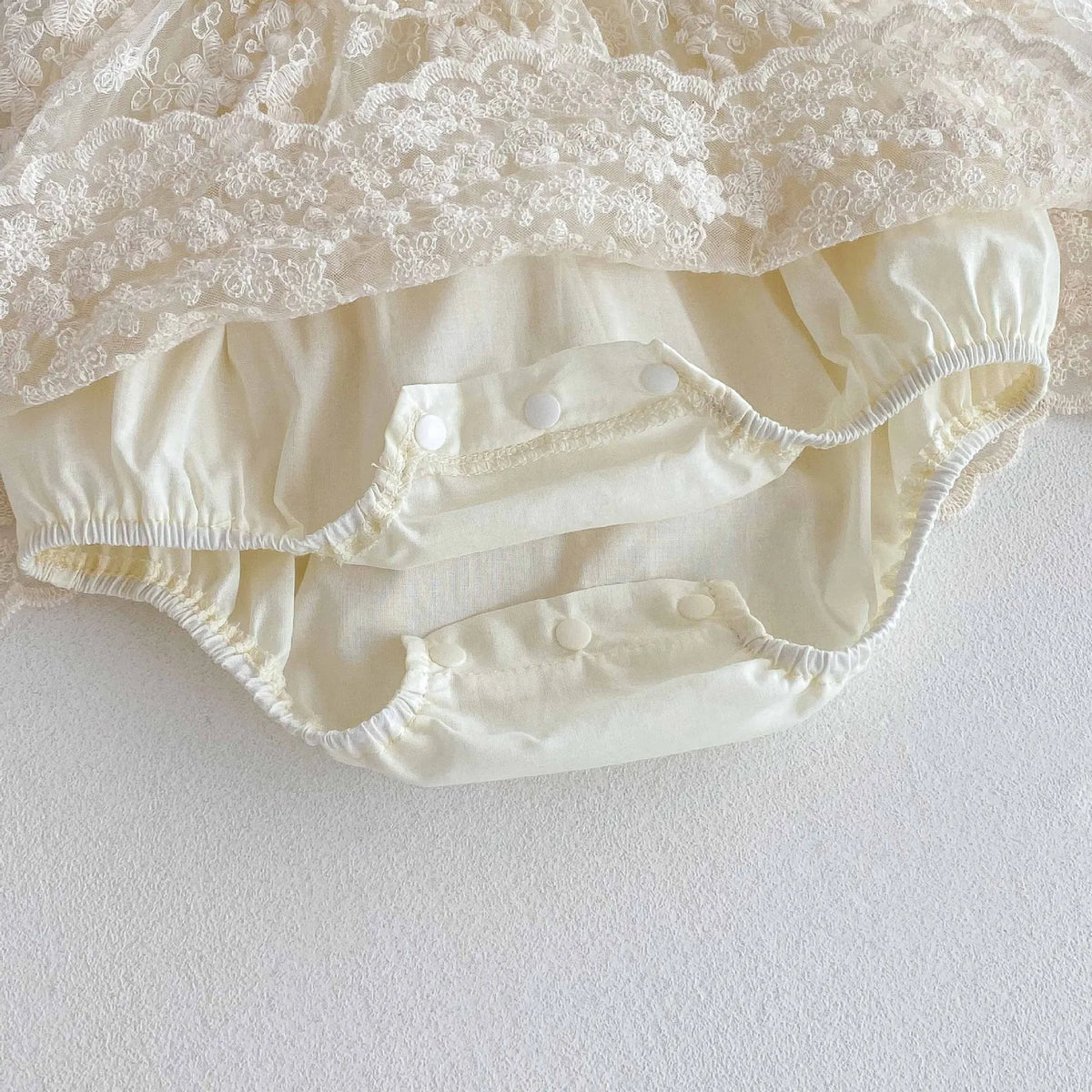 Baby Girl Vintage Lace Princess Romper Dress with Ruffled Collar
