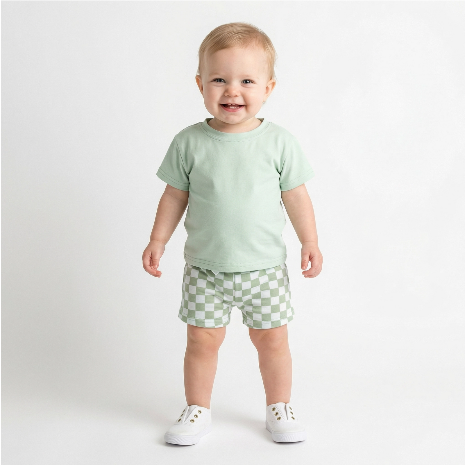 Unisex Solid T-shirt & Plaid Shorts Set