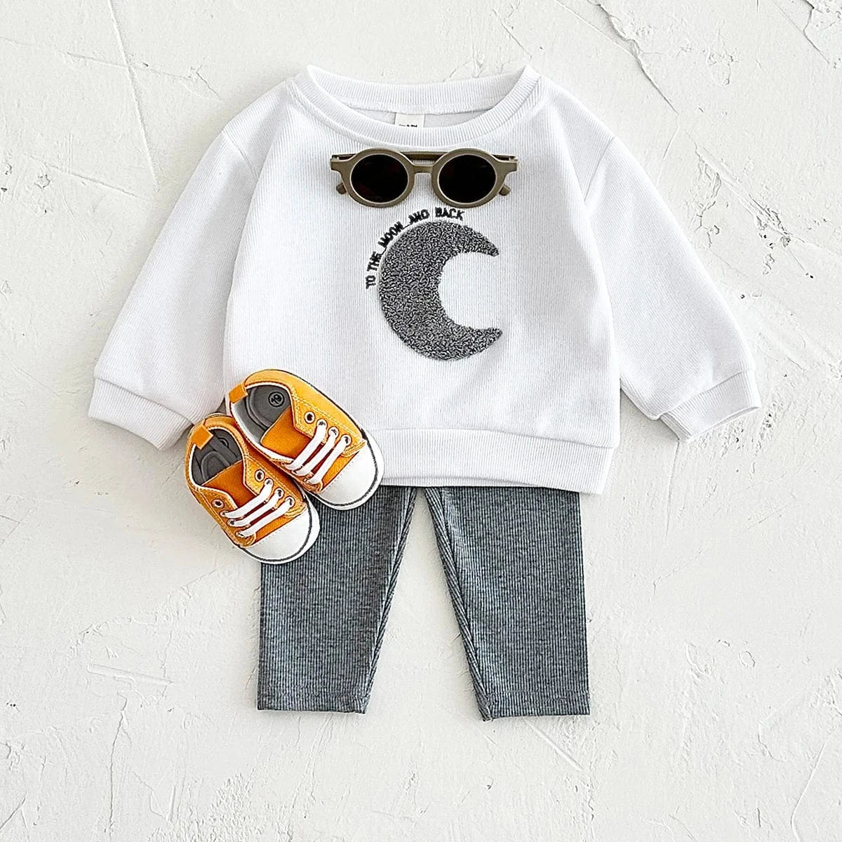 Moon / 6-9M 2Ps Long Sleeve Sweatshirt and Pant Set