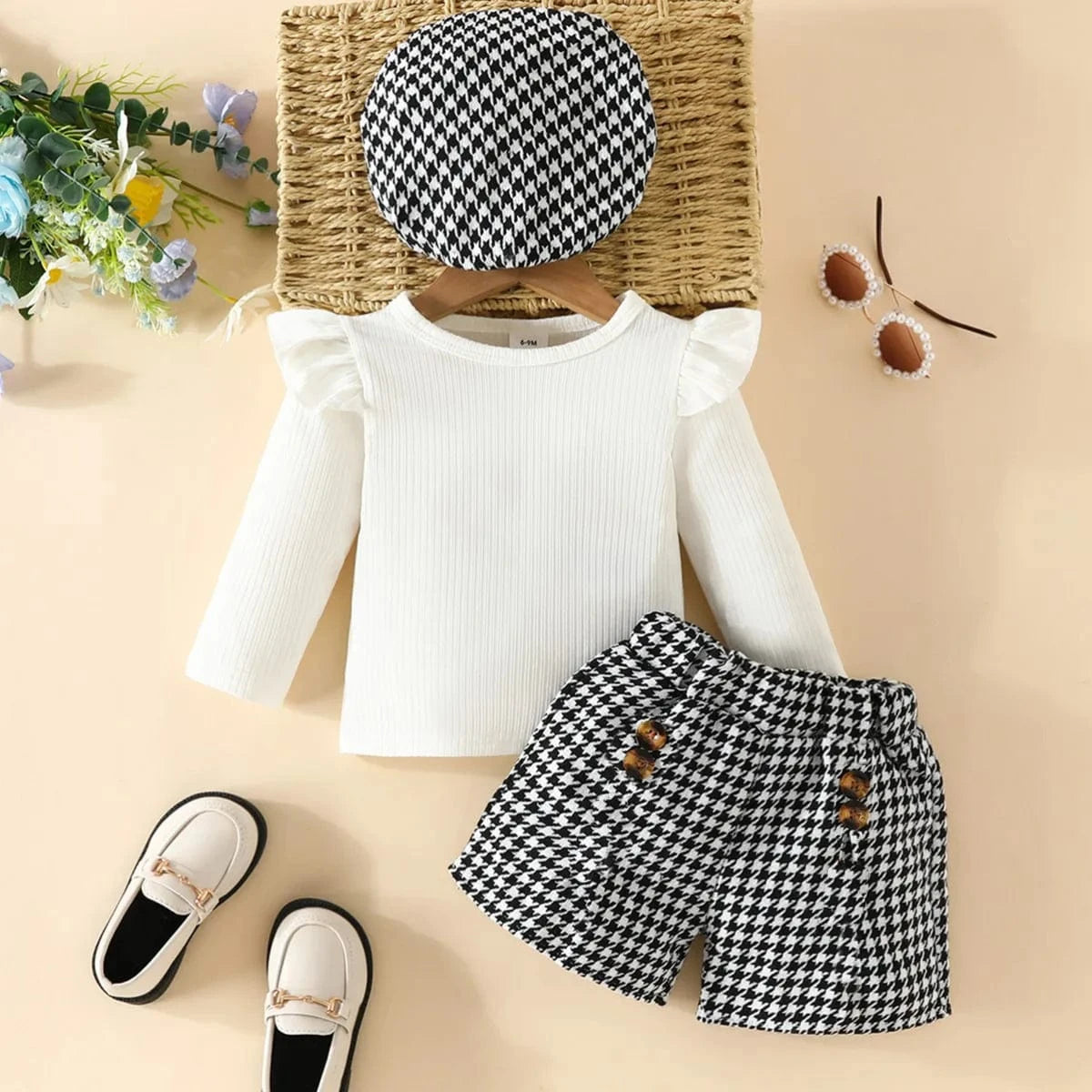 Black and White / 6-9M Baby Girl 3 Piece Outfit