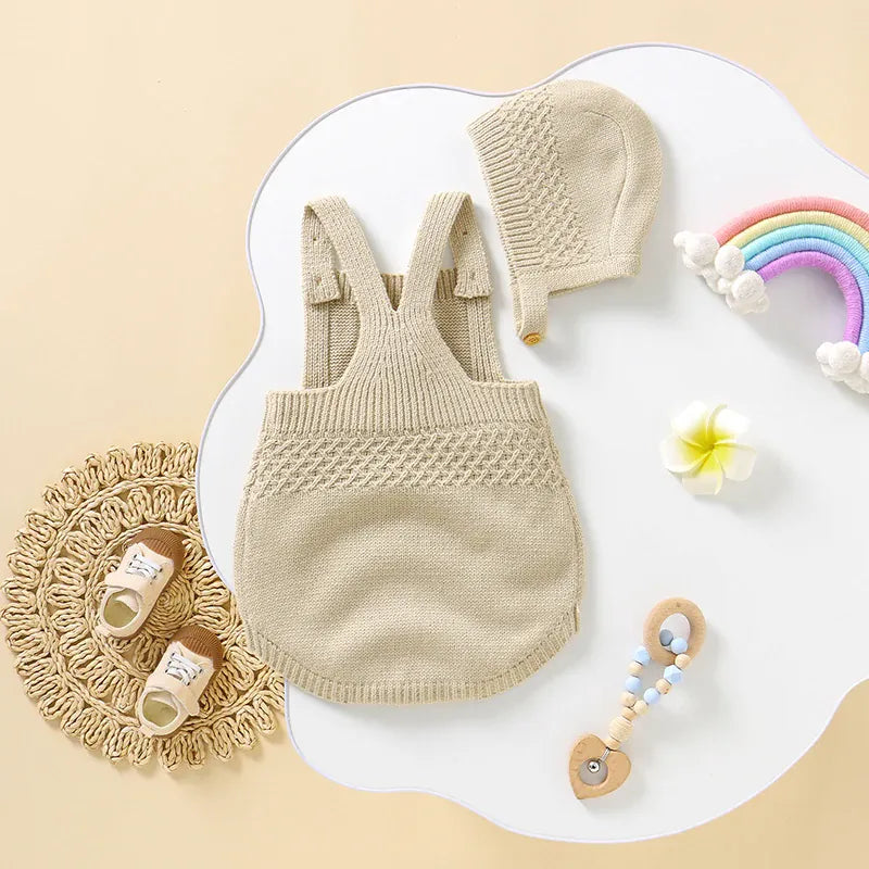 Baby Unisex Solid Knit Sleeveless Bodysuit & Hat 2-Piece Set