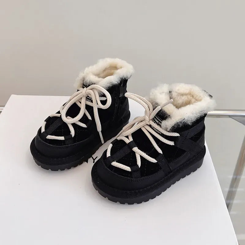 black / 18 Classic Lace-Up Casual Sneaker