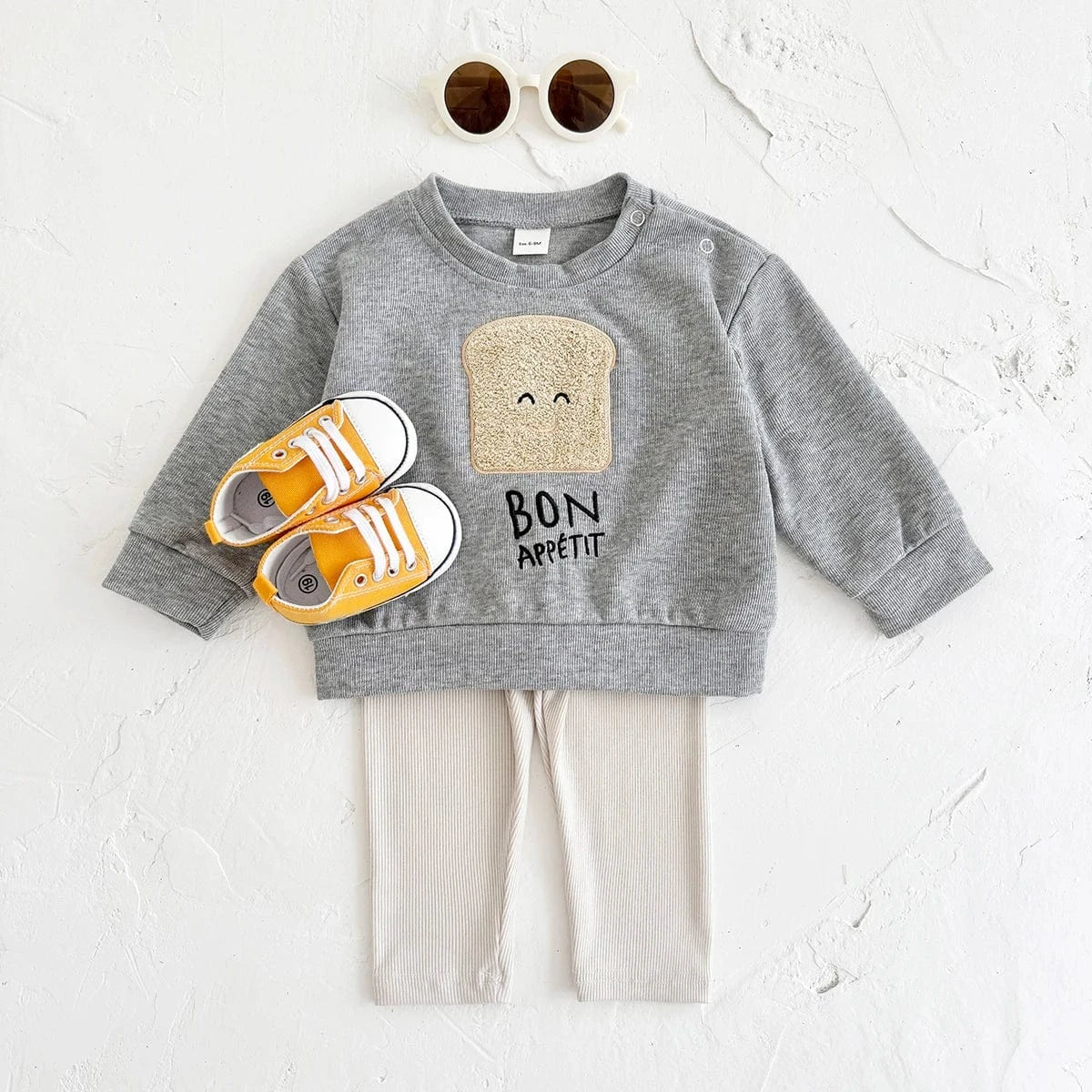 Cute Bread Print Sweatshirt and Pants Set