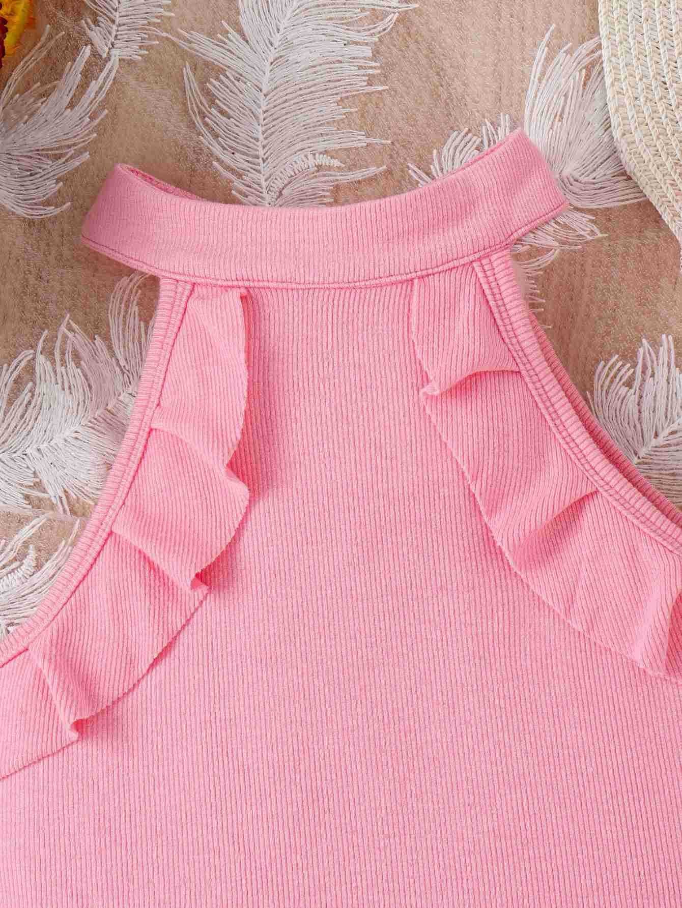 Women Outfits With Pale Pink Shorts  Pink top outfit, Pale pink tops, Light  pink shorts