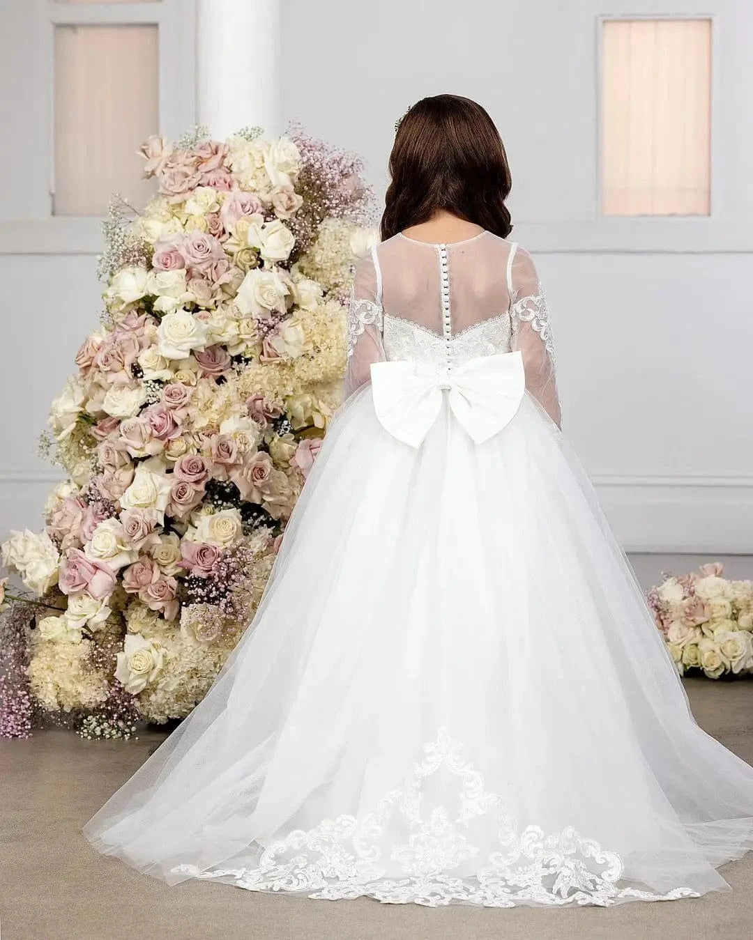 Ivory 2 / 3T Girls White Lace Communion Dress