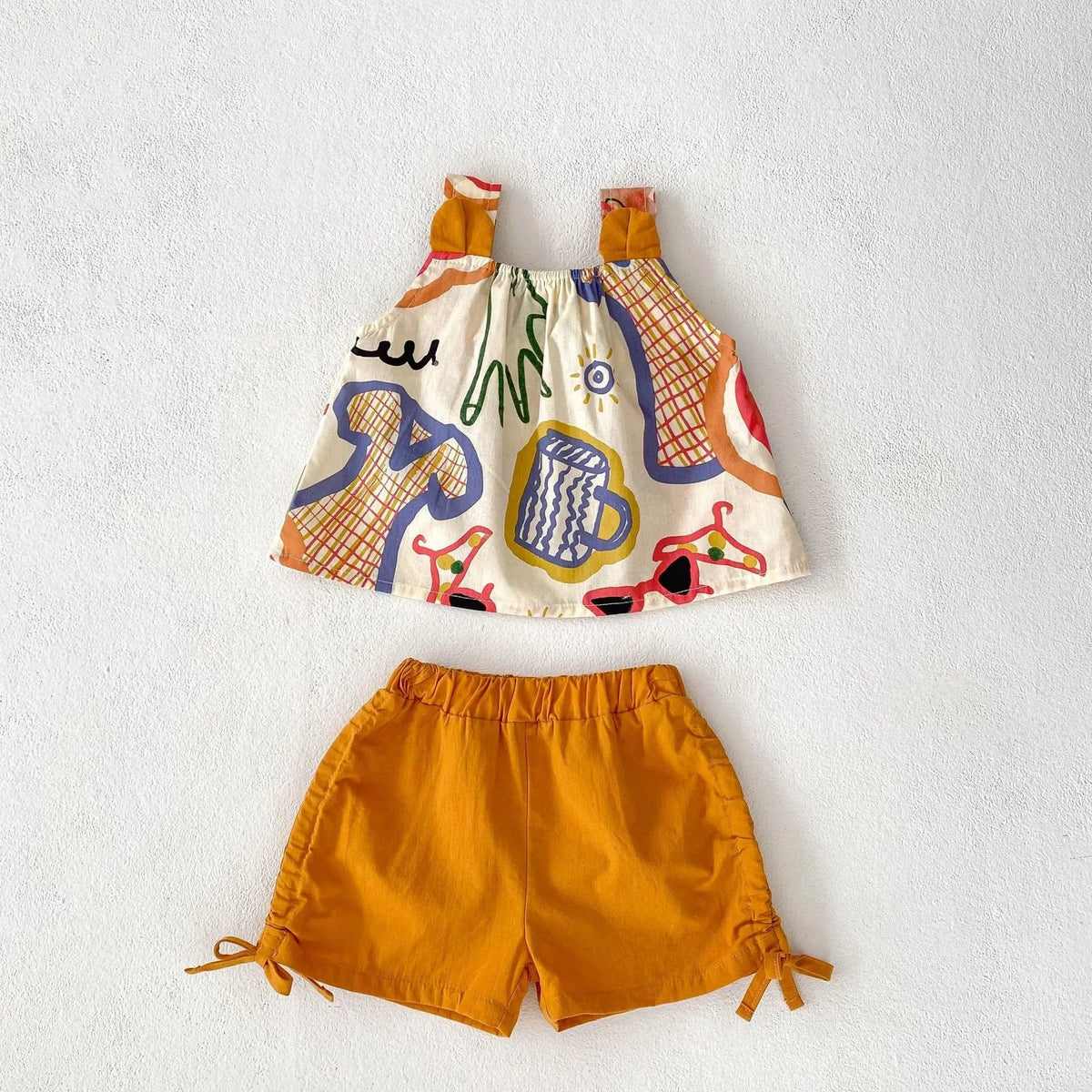 yellow / 100cm Graffiti Tank Top+Versatile Solid Color Pleated Shorts