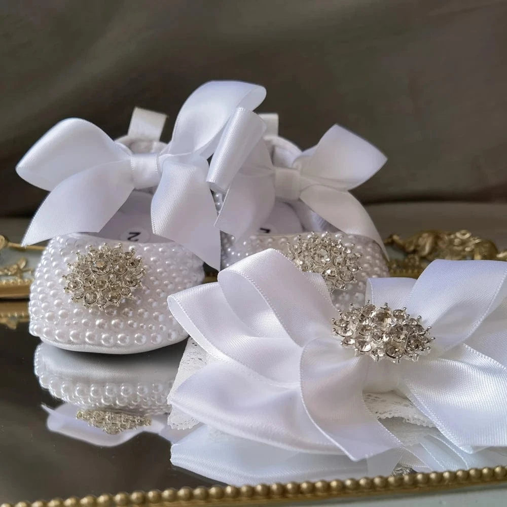 White Bow with Pearl Accent / 0-6M Handmade Baby Girl Christening Shoes