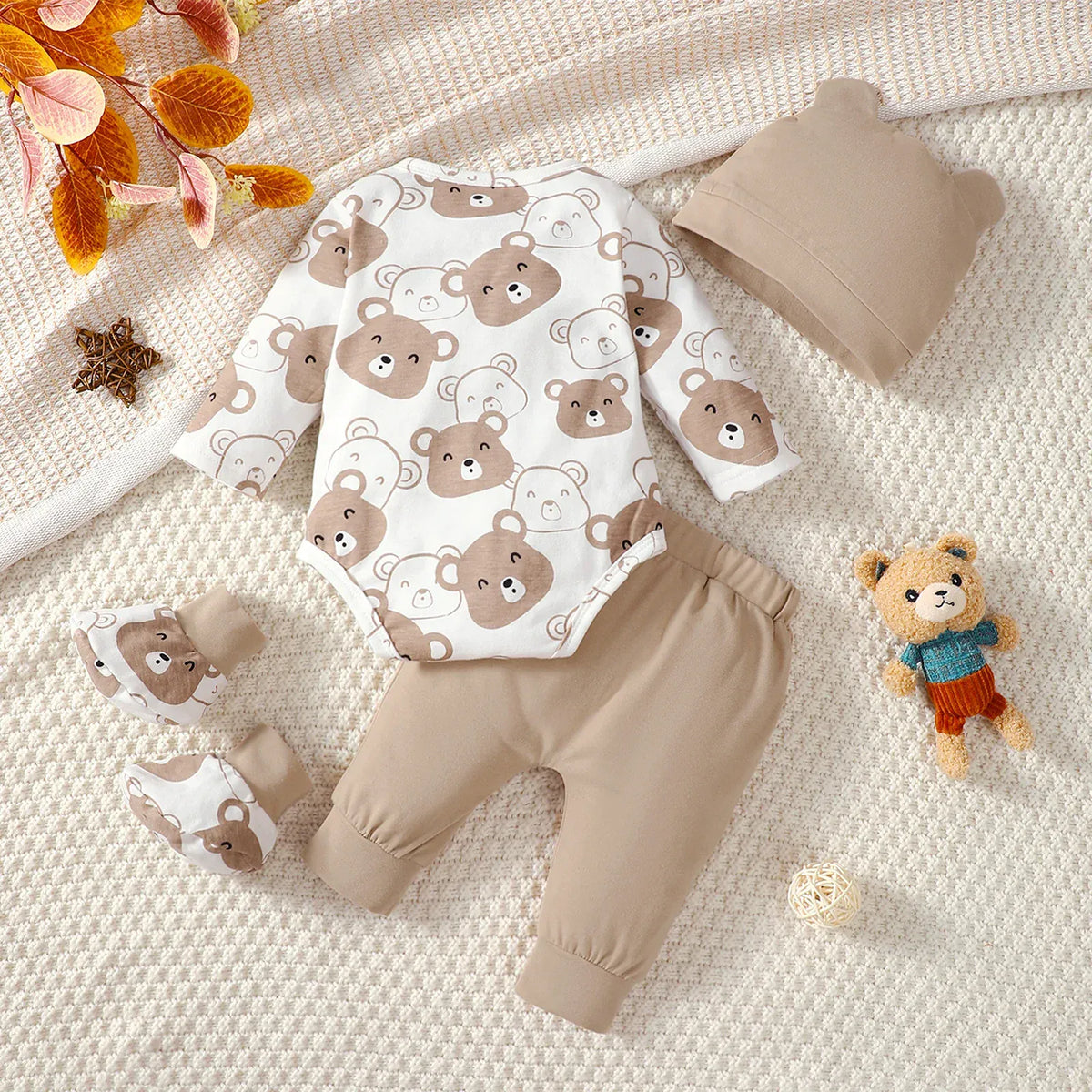 Long Sleeve Bear Baby Bodysuit Set