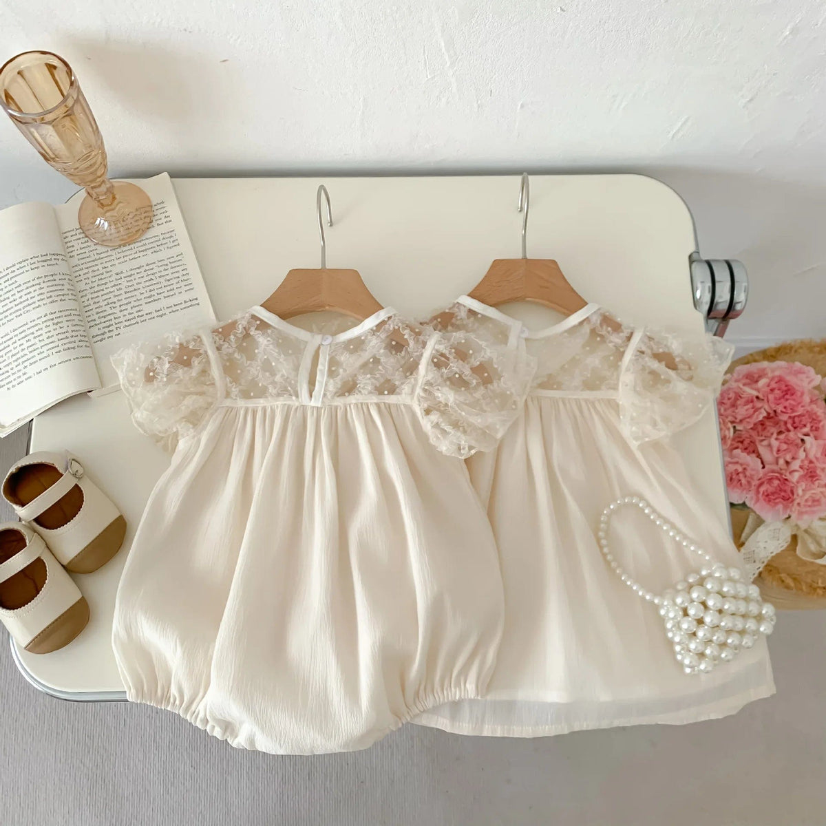 Short-sleeved Mesh Comfy Design Sisters