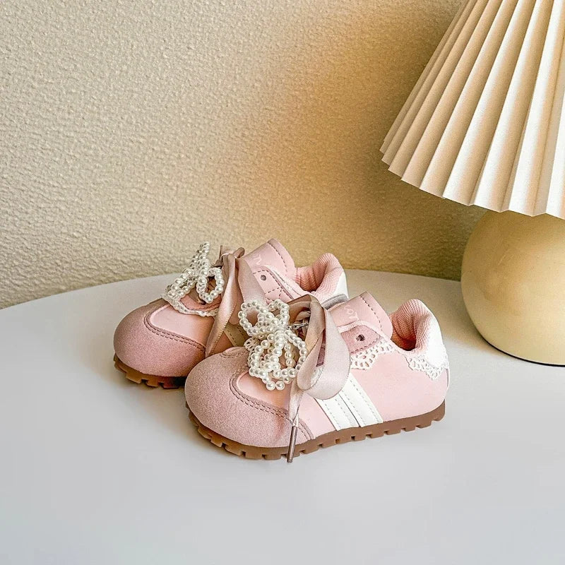 Pink / 15 The Retro Runner Sneakers