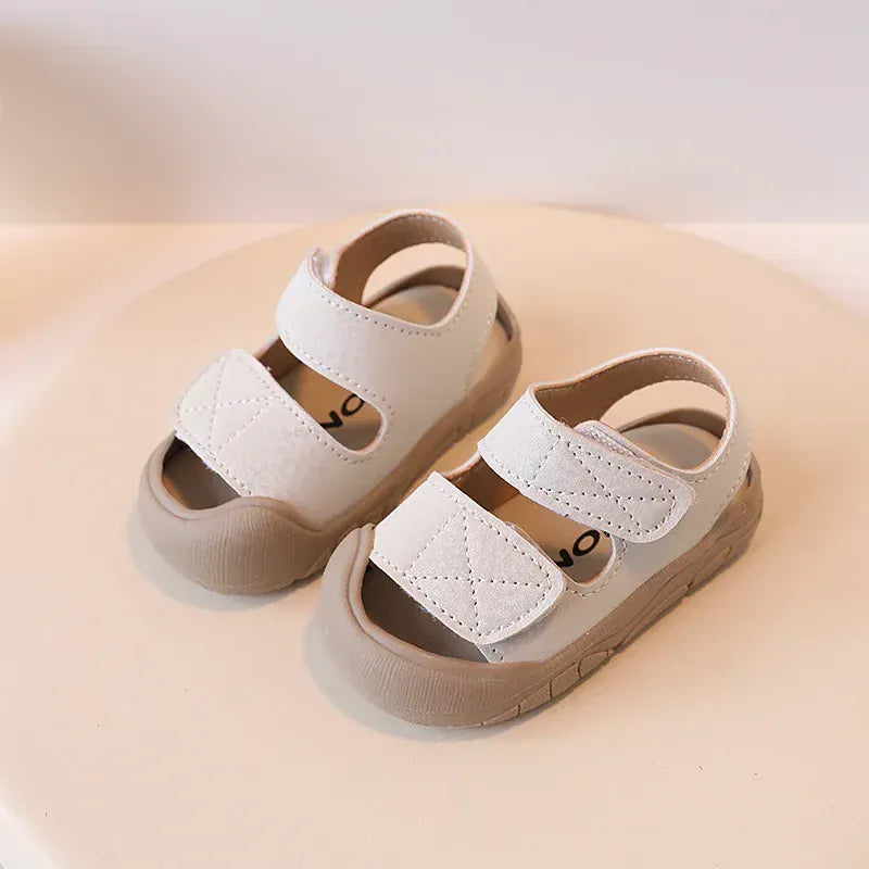 Size 15 / Beige White Toddler Soft Sole Sandals