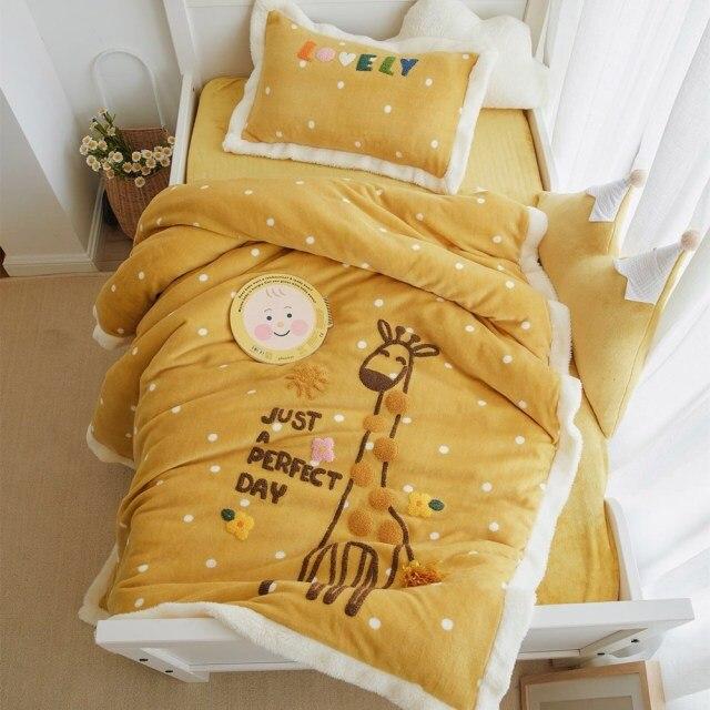 A / Flat Sheet -3pcs 3 pcs Coral Fleece Sherpa Blanket