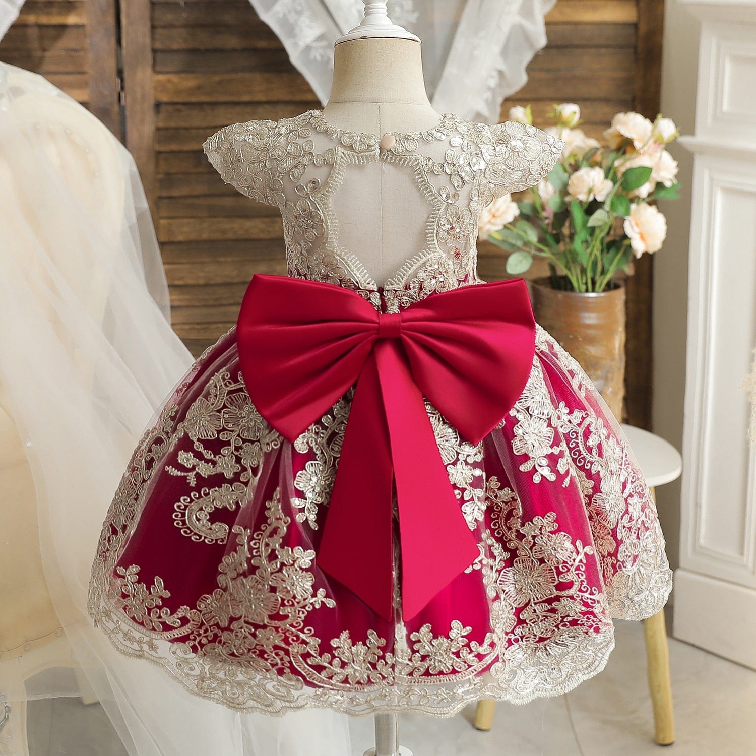 Lace Flower Girl Dress with Bows Momorii - Main Image