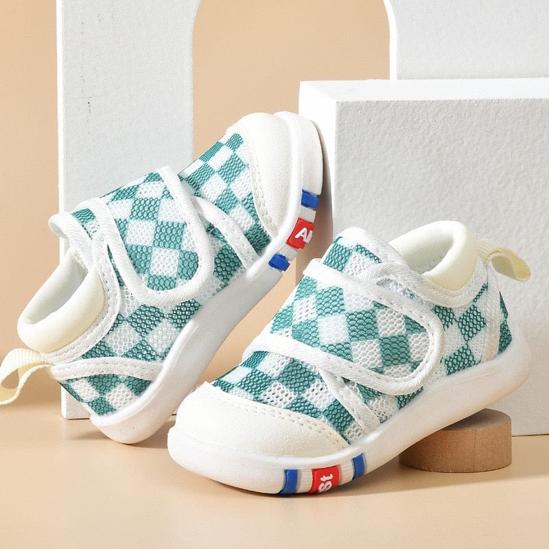 Green (K1) / 15 / China Classic Net Sneakers