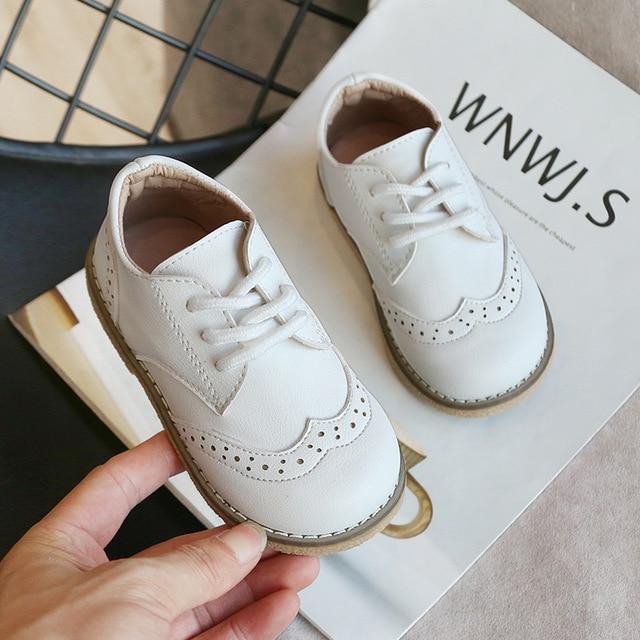 White / 9.5 Leather Shoes Boys Sneakers