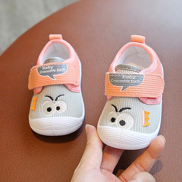 Shoes J / 17 Funny Big Eyes Shoes