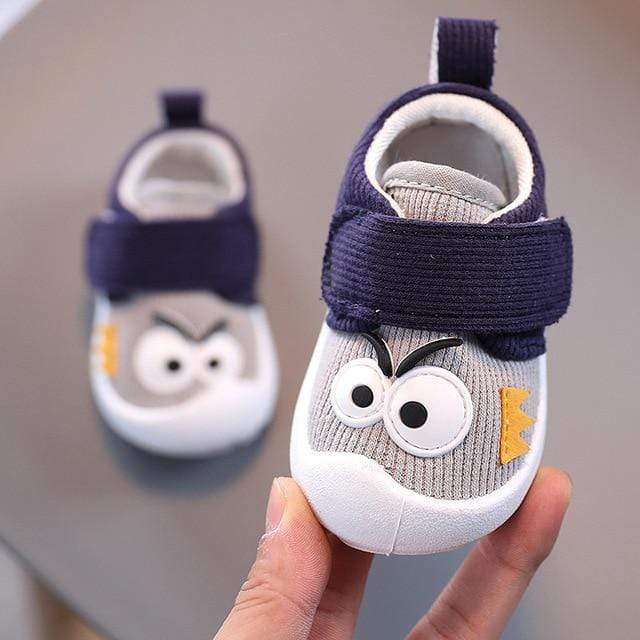 Shoes A / 17 Funny Big Eyes Shoes
