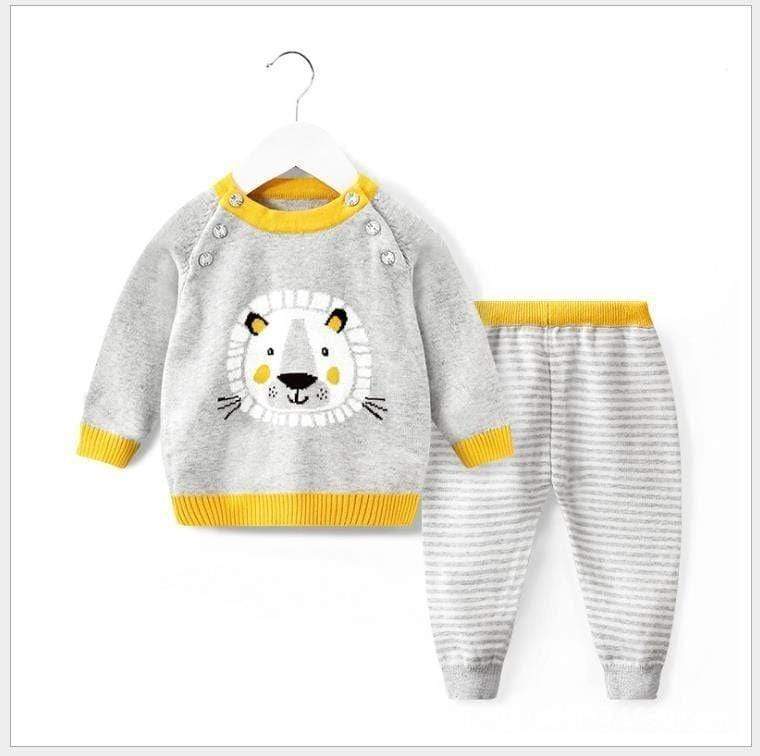 Lion Design Sweater and Track Pants Set Momorii