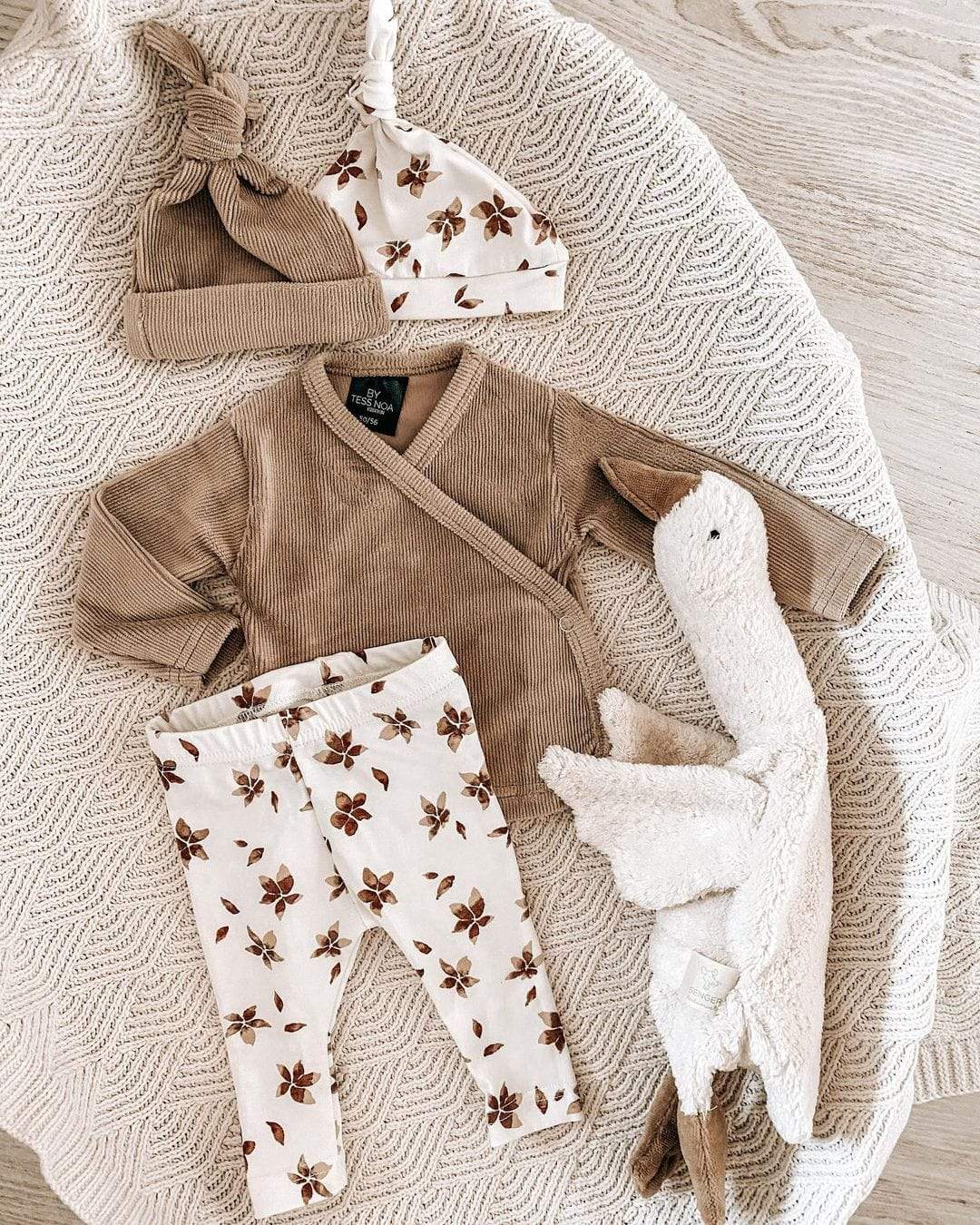 Long Sleeve Lace up Pullover Top+Printed