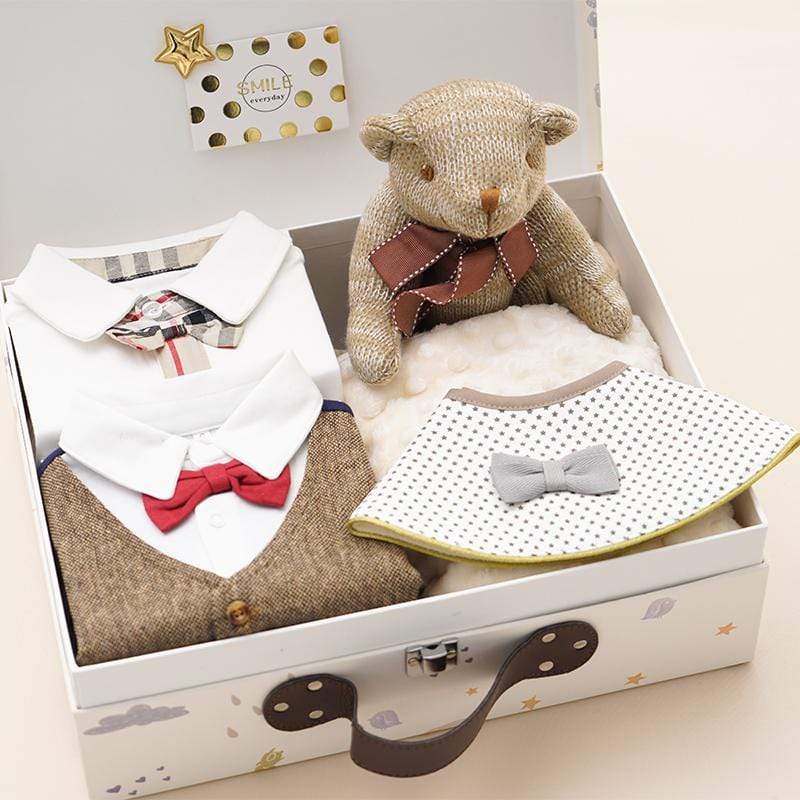 【Fashion Hand Strap】Good-looking gentleman suit white / 66cm (66cm (0-6 months)) Newborn Baby Gentleman Gift set