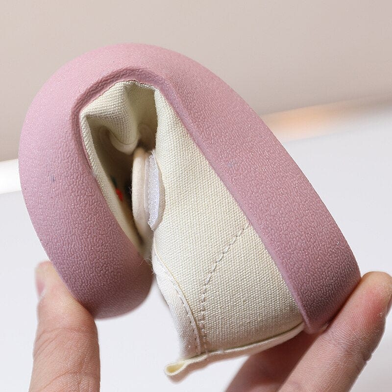 Round Toe Biscuit Shoe