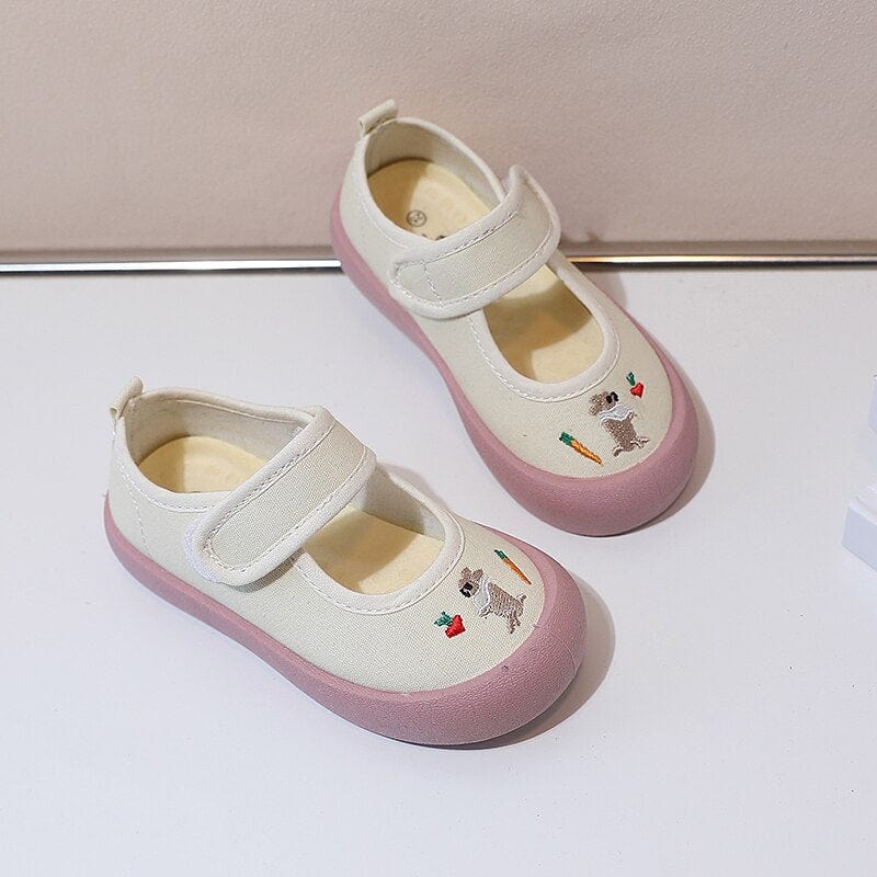 Round Toe Biscuit Shoe