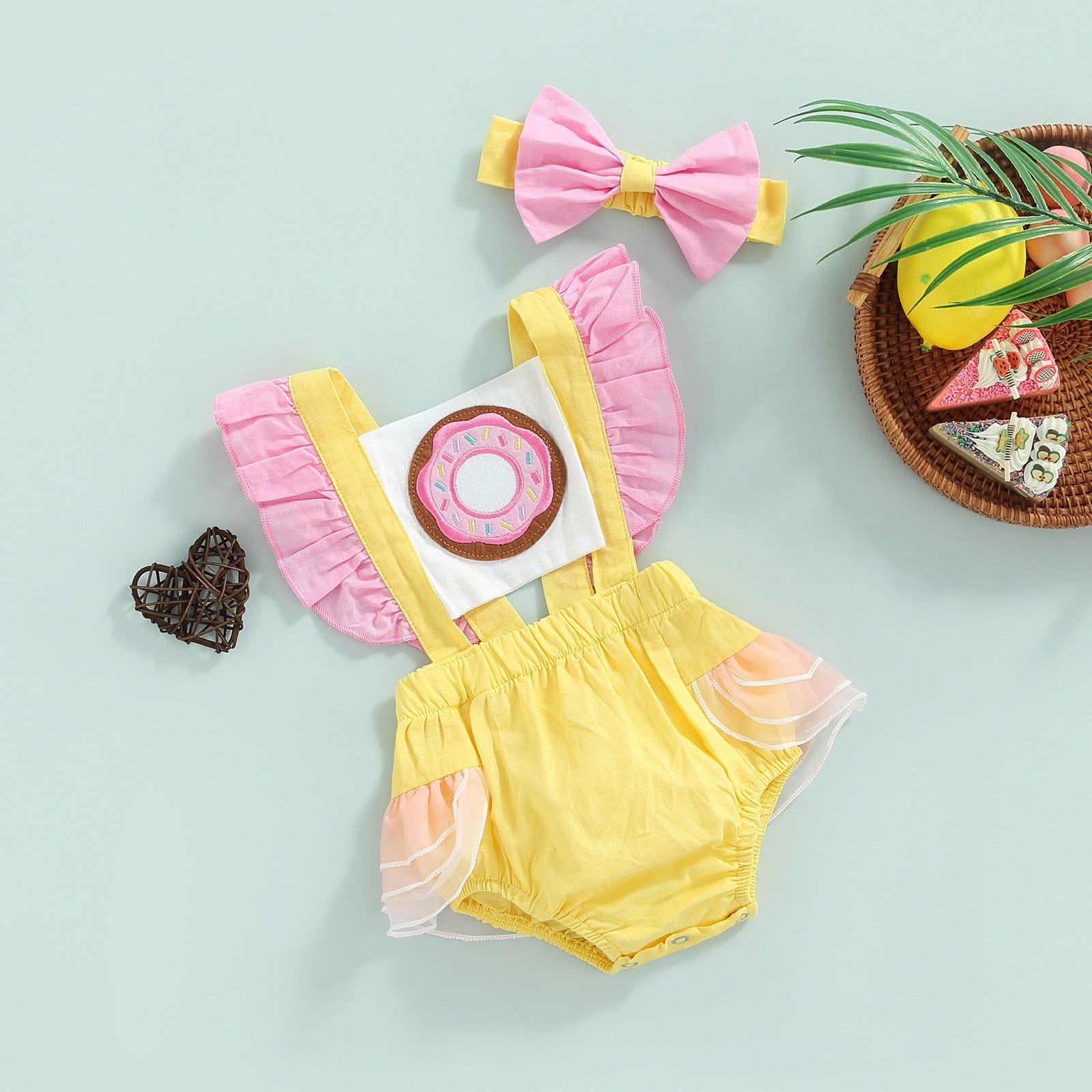 Ruffled Sleeve Donut Graphic Print C