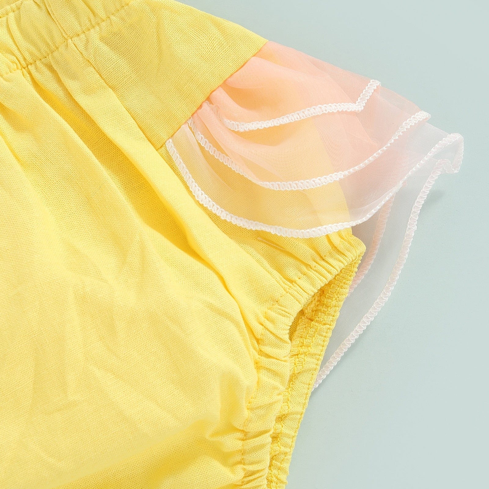 Ruffled Sleeve Donut Graphic Print C