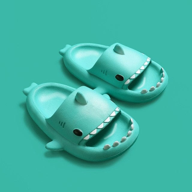 Kids 3D Shark Slippers Momorii